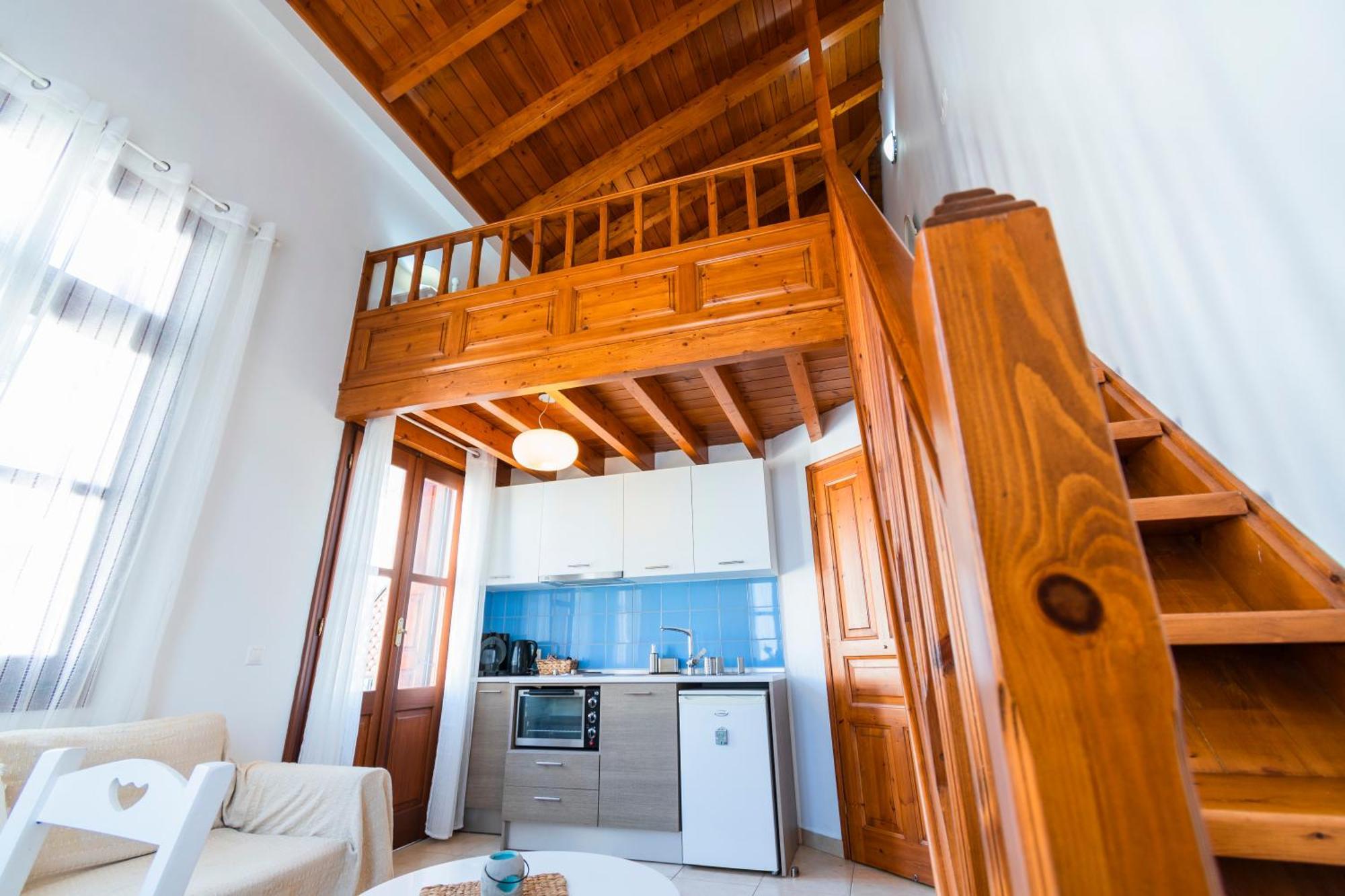 Myrtia Apartment Sými Luaran gambar